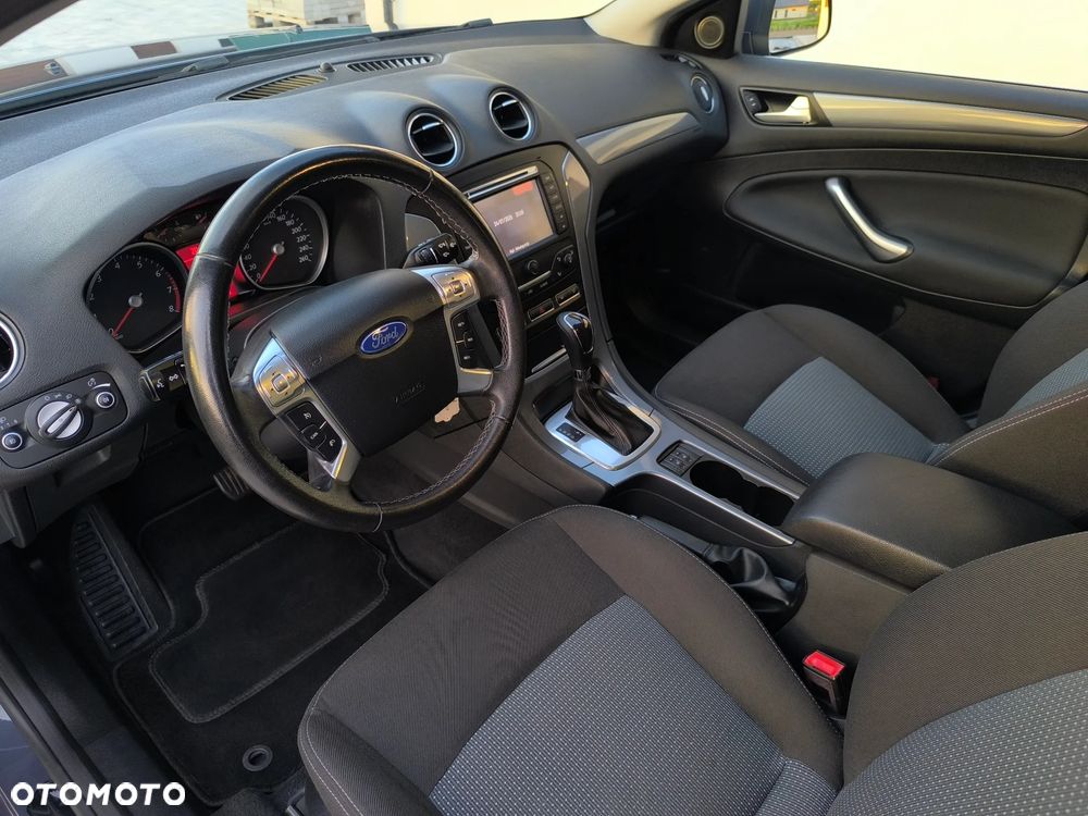 Ford Mondeo - 9