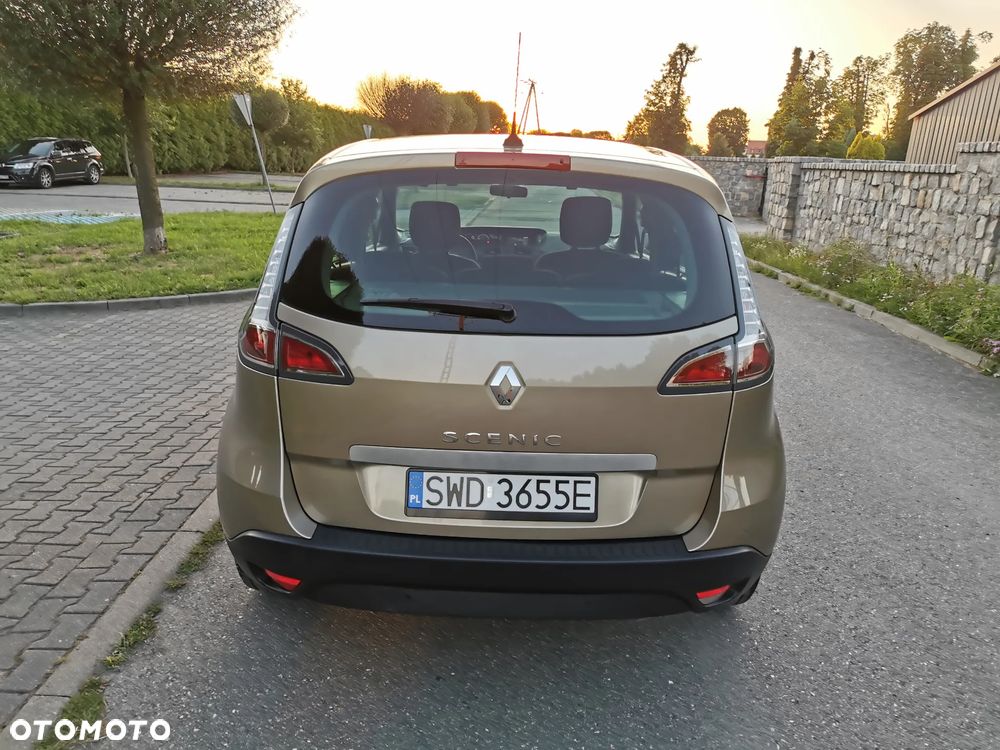 Renault Scenic 1.6 16V 110 LIMITED - 12