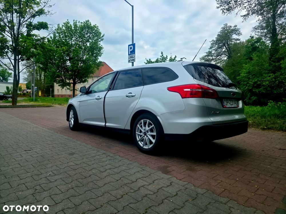 Ford Focus 1.6 Trend - 4