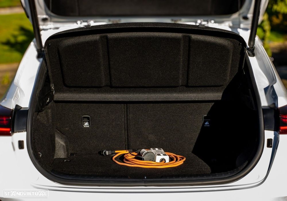 Kia XCeed 1.6 GDI DCT6 OPF Plug-in-Hybrid PLATINUM - 12