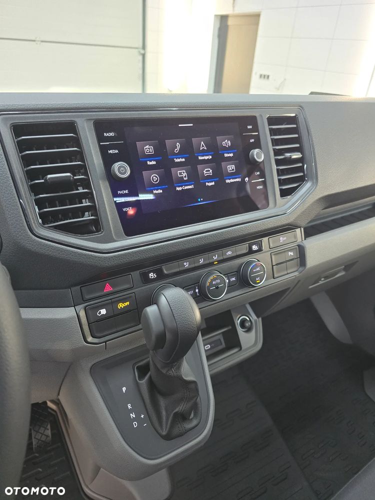 Volkswagen CRAFTER 4 MOTION AUTOMAT-8 Bie TDI 177KM Długi 7-OSOBOWY BOGATA OPCJA WYPOSAŻENIA NAVI KAMERA COFANIA FUL LED LAKIER METALIZOWANY FOTEL KIEROWCY PNEŁMATYCZNY Z MASAZEM SALON PL STAN NOWY NOWY NOWY - 24