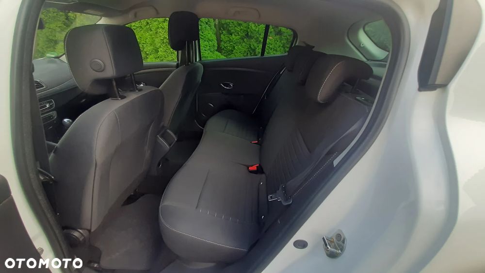 Renault Megane 1.6 16V 110 LIMITED - 26