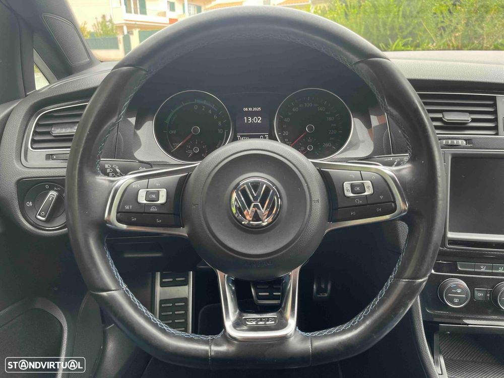 VW Golf 1.4 GTE Plug-in - 34