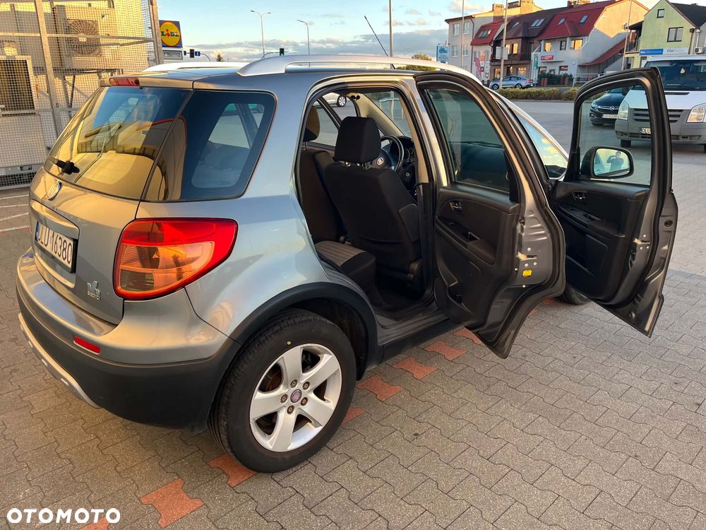 Fiat Sedici 1.6 16V 4x2 Emotion - 7