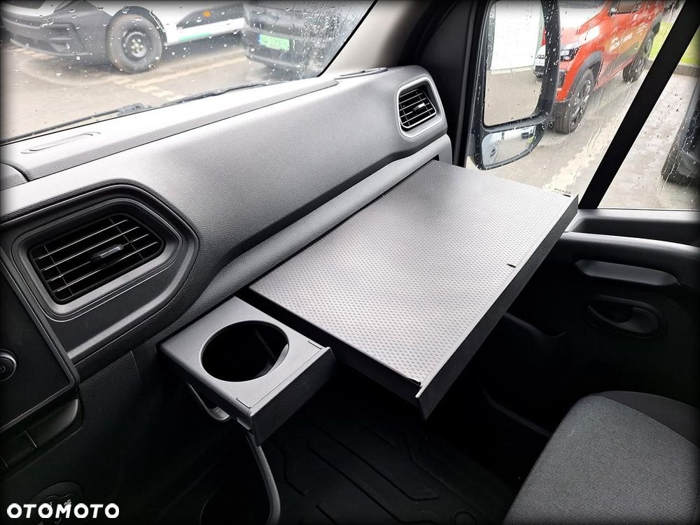 Renault master - 25