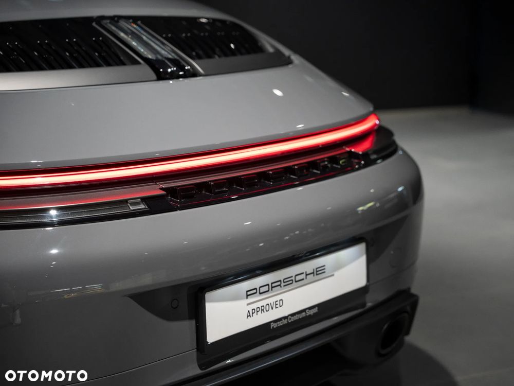 Porsche 911 - 19