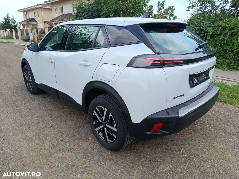 Peugeot 2008 - 5