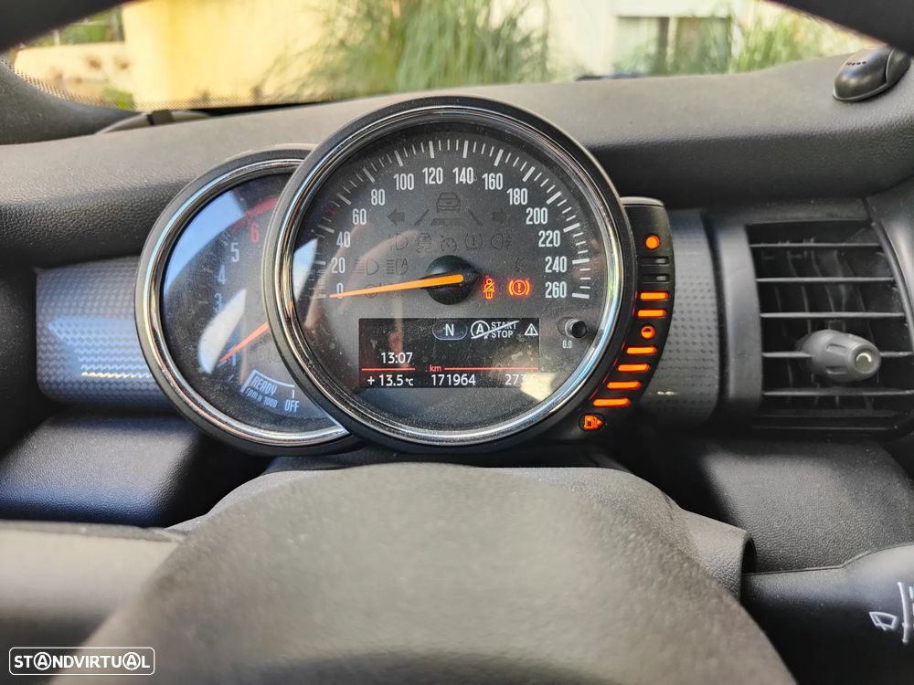 MINI 3 Portas Cooper D Metropolitan - 6