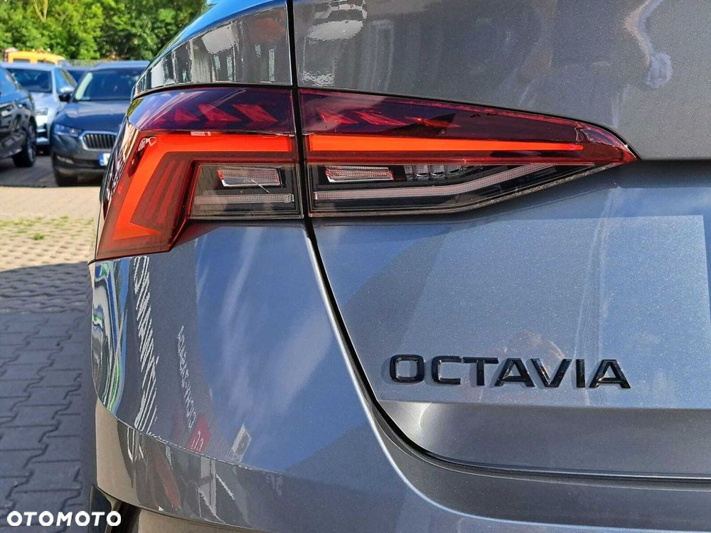 Skoda Octavia 2.0 TSI RS DSG - 13