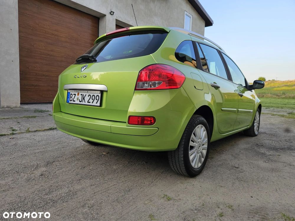 Renault Clio 1.2 16V 75 Grandtour Expression - 5