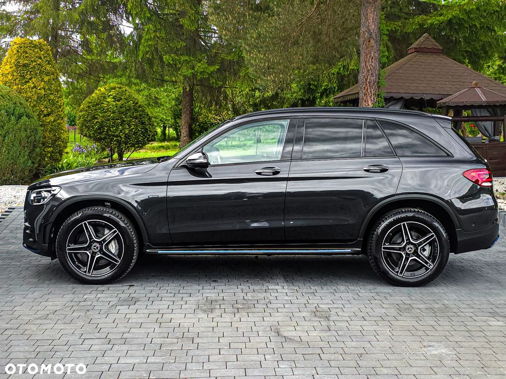 Mercedes-Benz GLC 350 e 4Matic 7G-TRONIC AMG Line - 12
