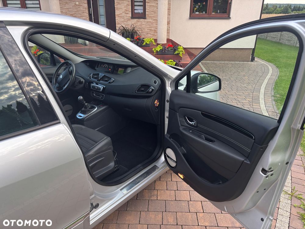 Renault Scenic Energy TCe 130 S&S Bose Edition - 12