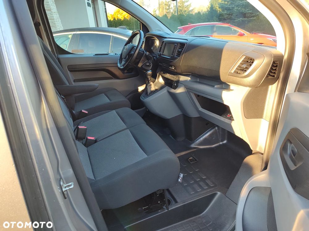 Toyota PROACE - 13