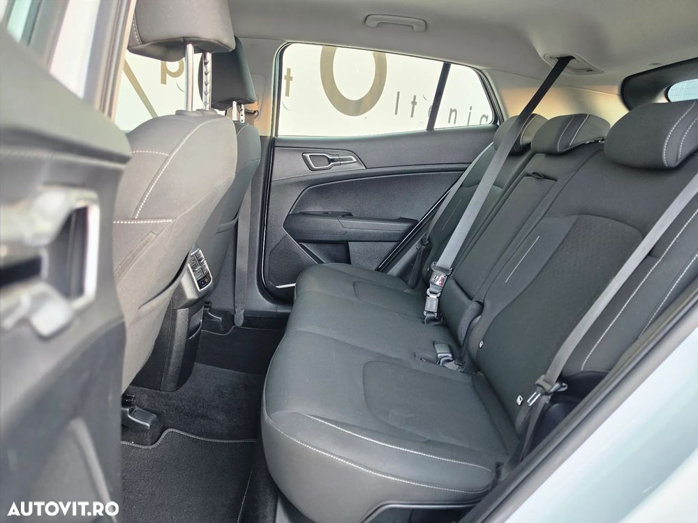 Kia Sportage - 12
