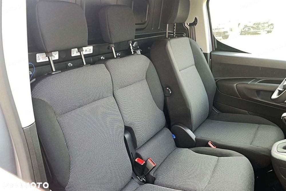 Citroën Berlingo Van XL L2H1EAT8 1.5 130KM - 10