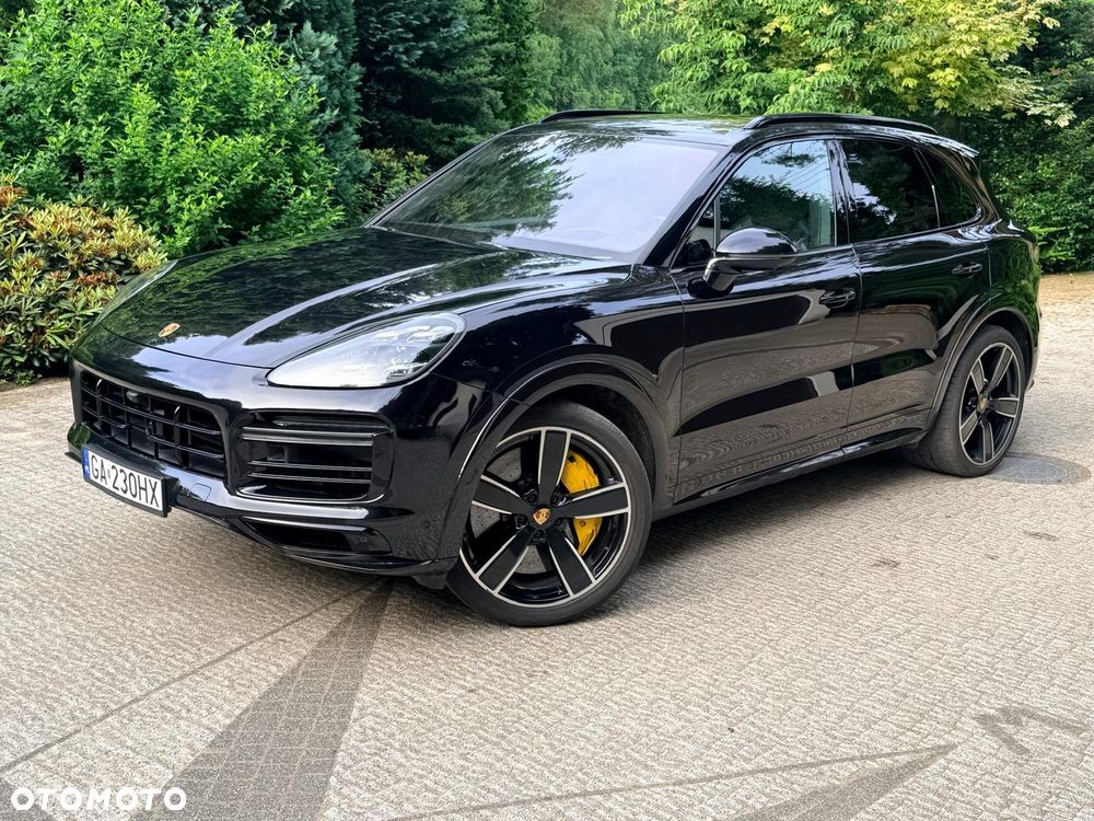 Porsche Cayenne - 2