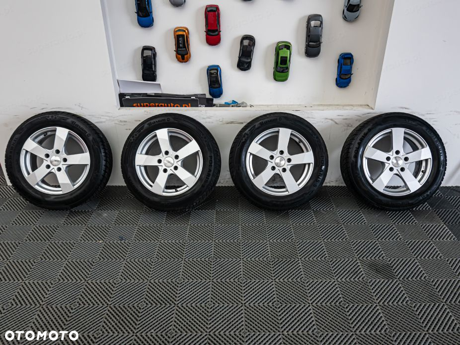 BMW Seria 3 318d - 27