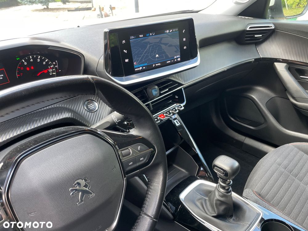Peugeot 2008 PureTech 130 Allure Pack - 17