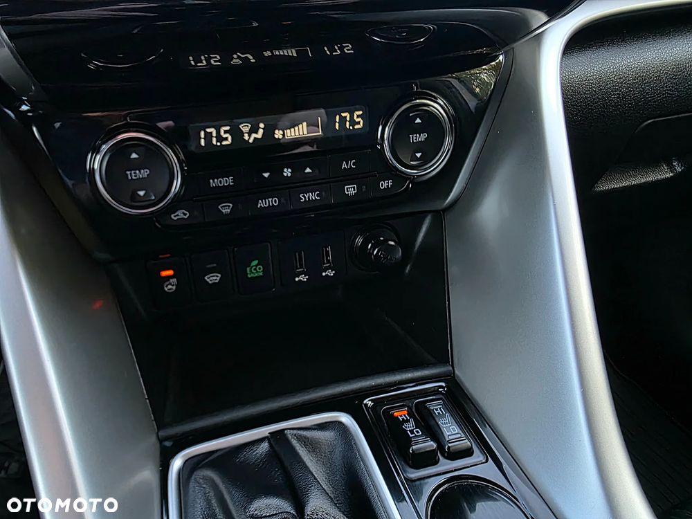 Mitsubishi Eclipse Cross 1.5 T-MIVEC ClearTec 2WD Diamant Edition Plus - 17