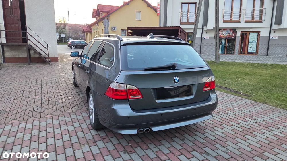 BMW Seria 5 - 17