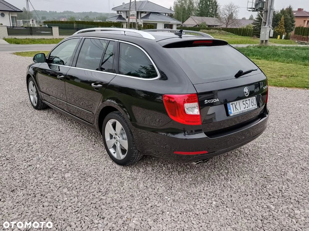 Skoda Superb 2.0 TDI Exclusive - 30