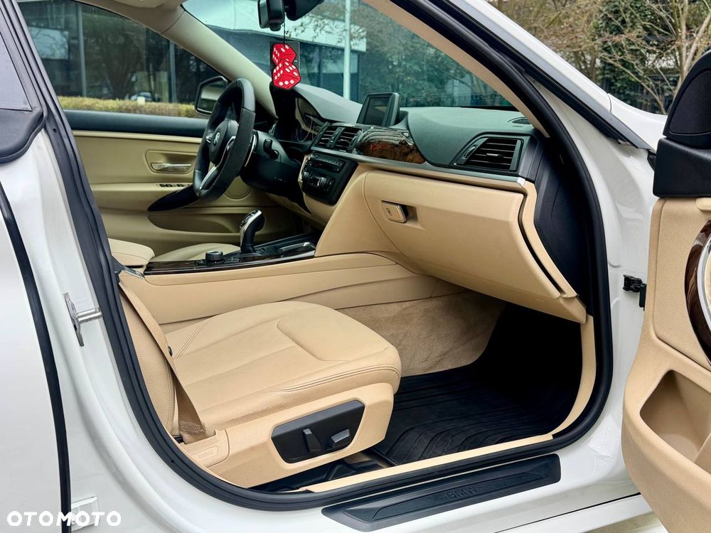 BMW Seria 4 428i xDrive M Sport - 26