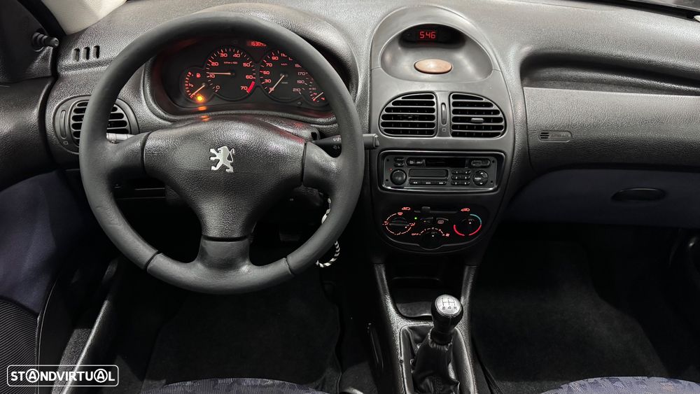 Peugeot 206 1.1 XR - 20