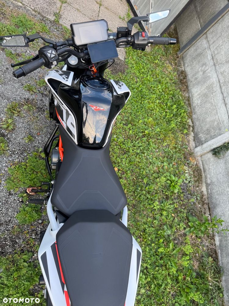 KTM Duke 390 - 6