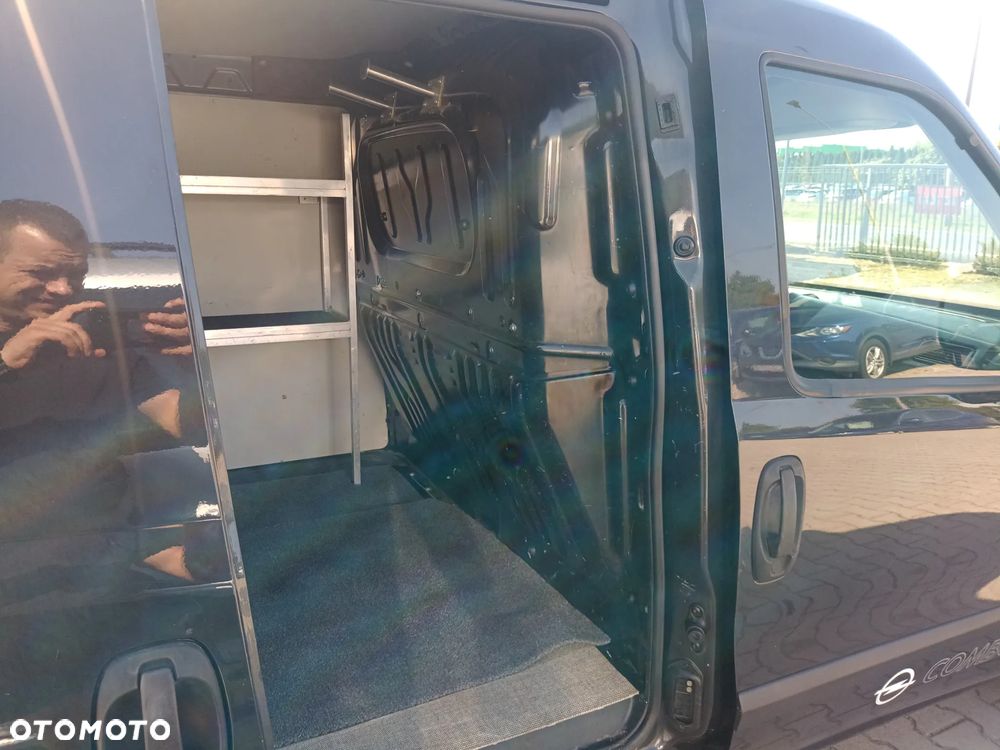 Opel Combo - 13