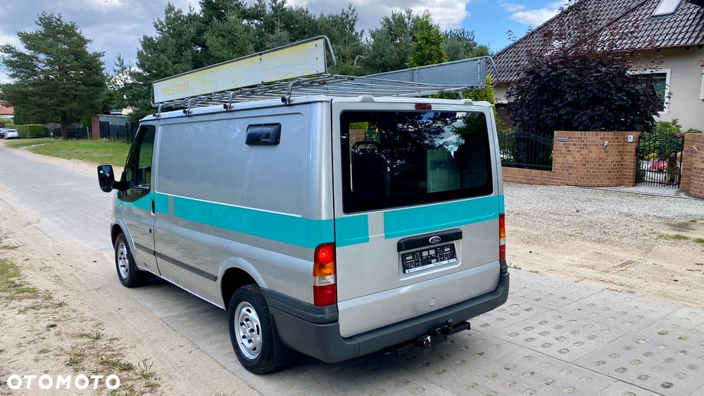Ford Transit - 17