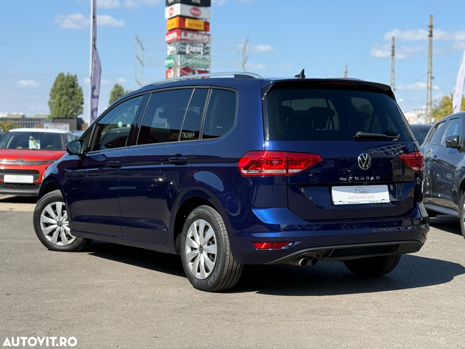 Volkswagen Touran 2.0 TDI DSG Comfortline - 11