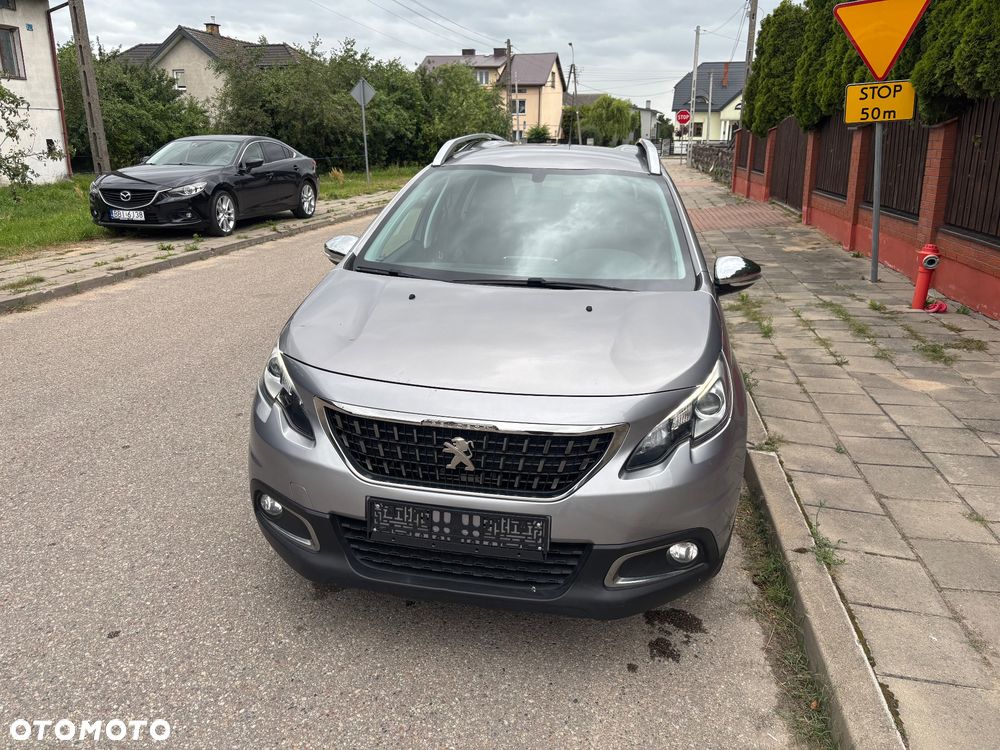 Peugeot 2008 BlueHDi 100 STOP & START Style - 1