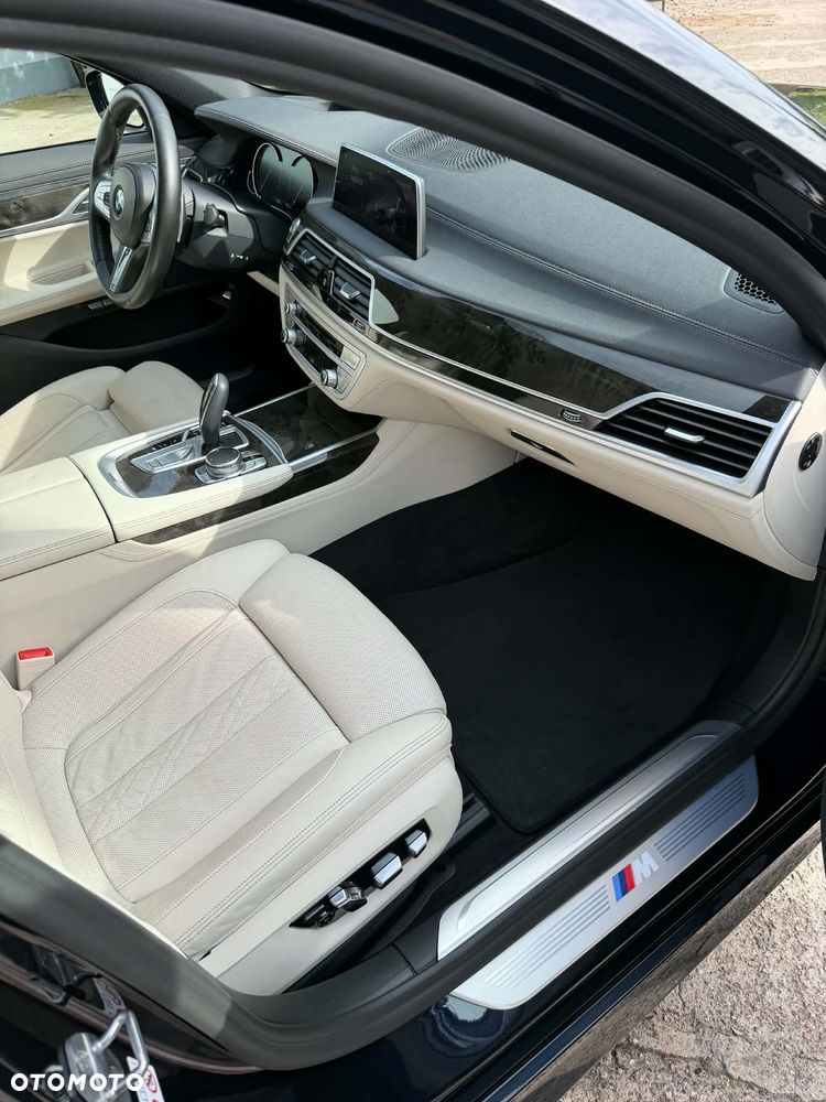 BMW Seria 7 750d xDrive - 11