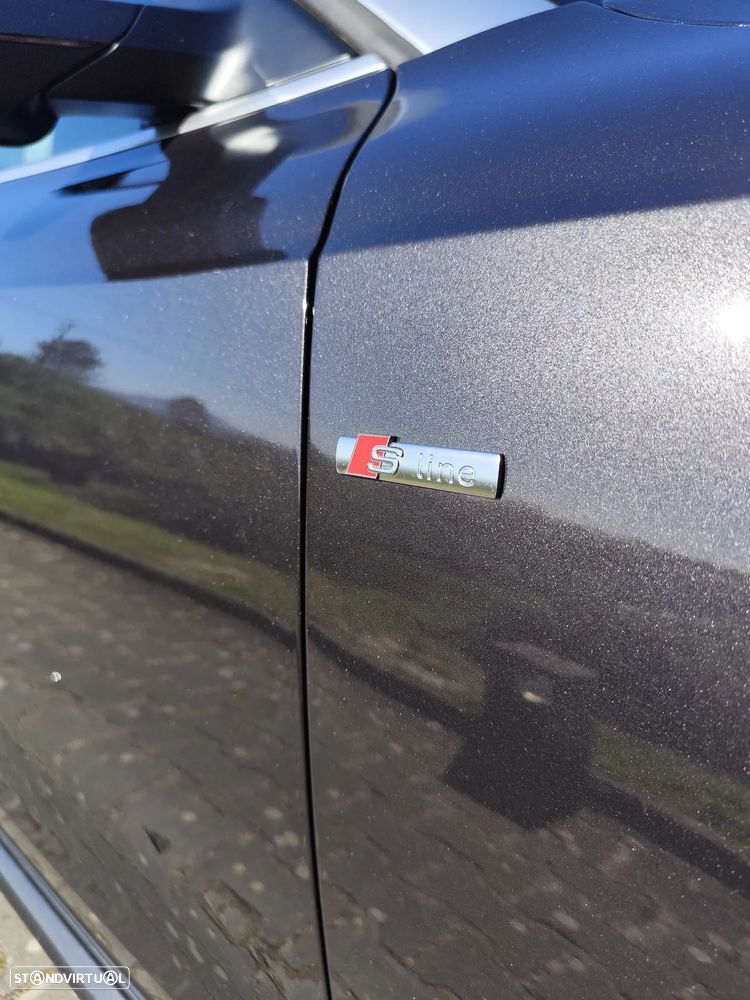 Audi A5 Cabrio 2.0 TDi S-line - 14