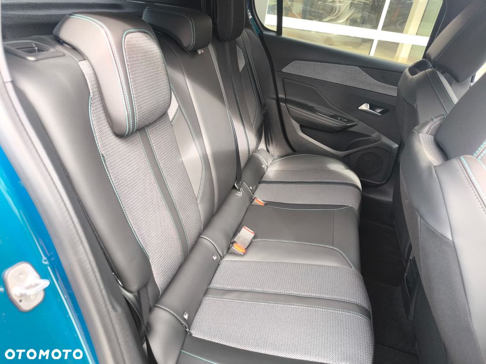 Peugeot 308 1.5 BlueHDi Allure S&S EAT8 - 18