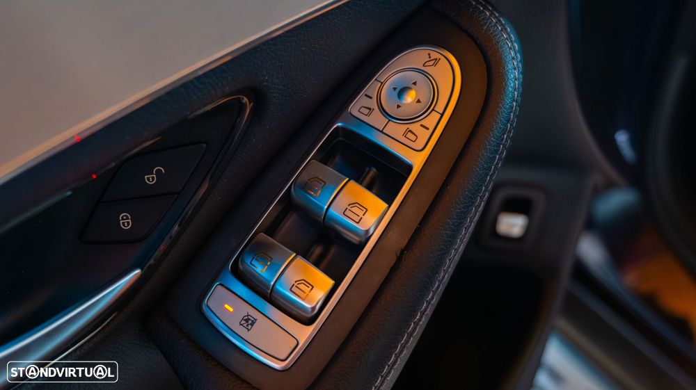 Mercedes-Benz GLC 250 d Coupé AMG Line 4-Matic - 13