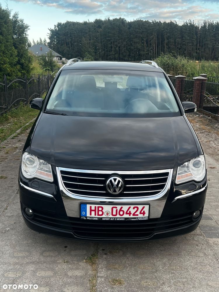 Volkswagen Touran 2.0 TDI DPF Highline DSG - 13
