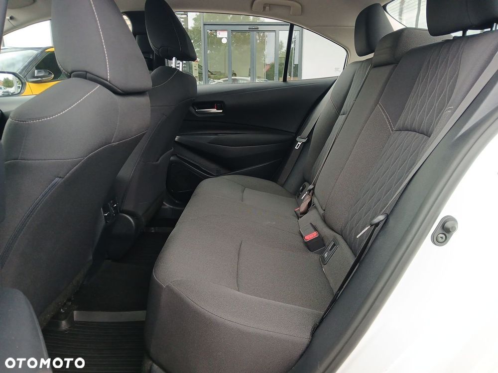 Toyota Corolla - 16