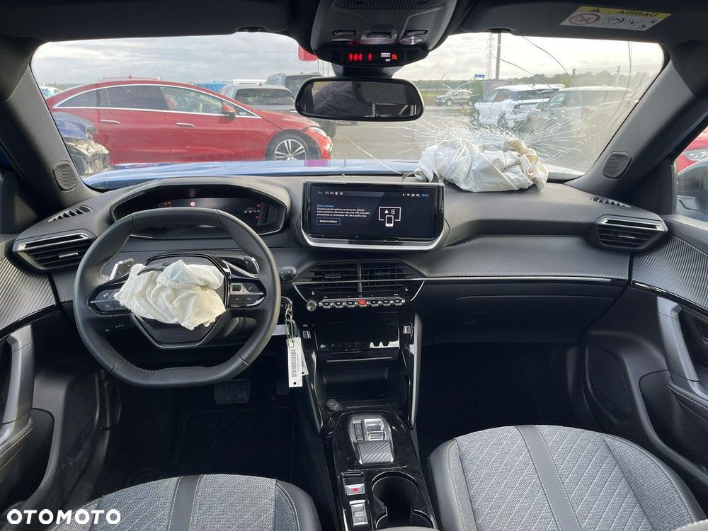 Peugeot 2008 1.2 PureTech Allure Pack S&S EAT8 - 7