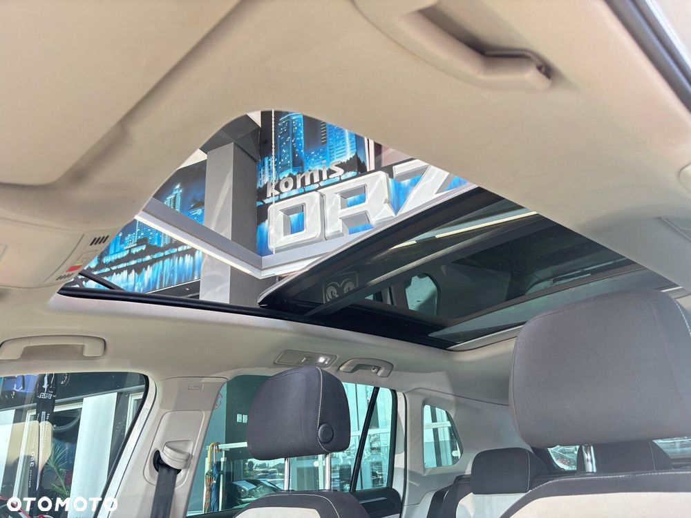 Volkswagen Tiguan - 27