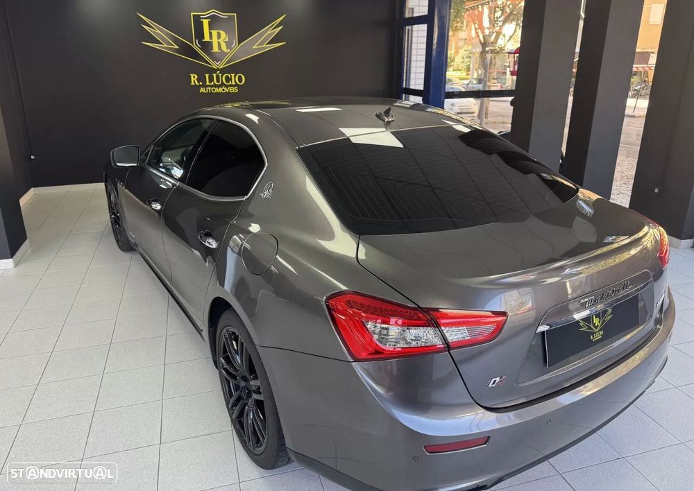 Maserati Ghibli 3.0 V6 - 21