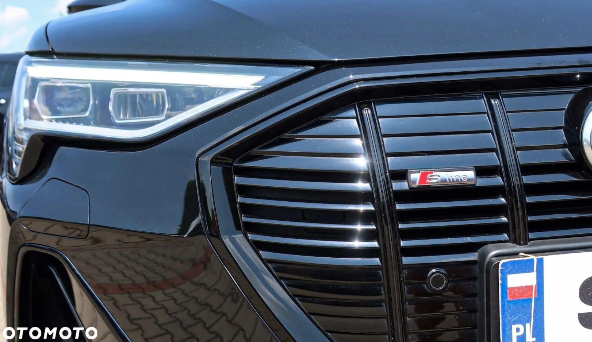 Audi e-tron 50 quattro S line - 24