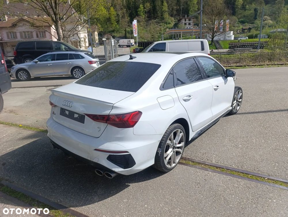 Audi S3 Limousine TFSI quattro S tronic - 2