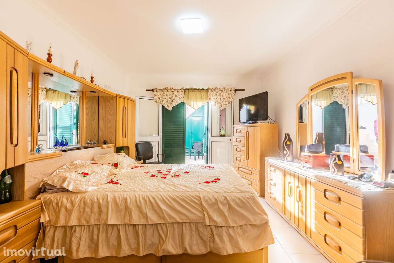 Moradia T4 - Rua do Passal (Centro de Ponta Delgada) - Grande imagem: 5/11