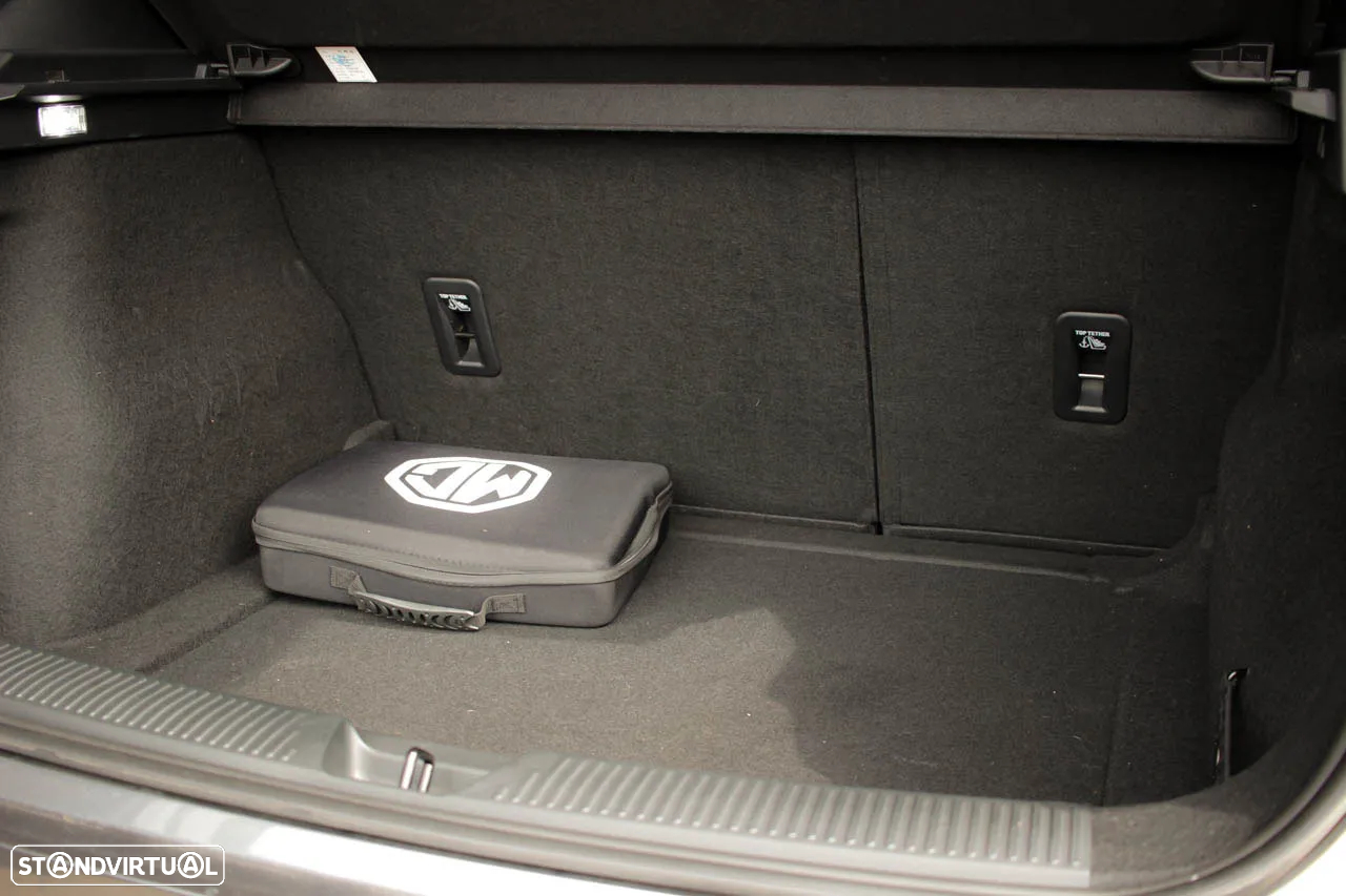 MG MG4 64 kWh Comfort - 8