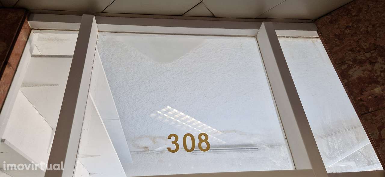 Loja de 11 m² no Shopping Center Brasília - Porto - Grande imagem: 4/14