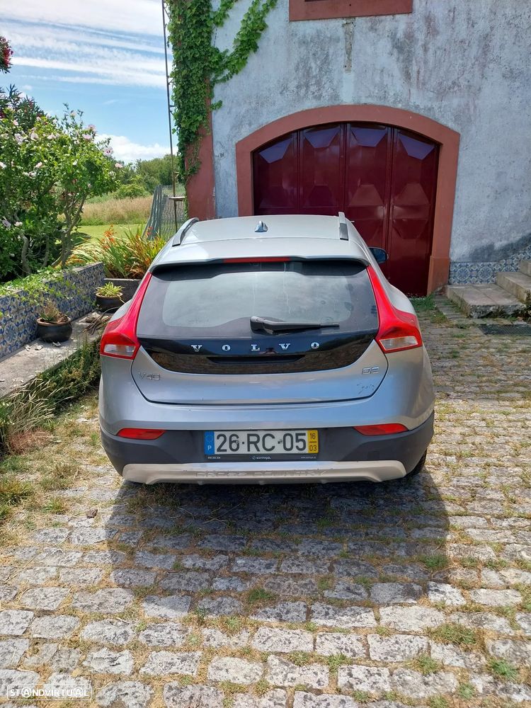 Volvo V40 2.0 D2 Momentum Geartronic - 2