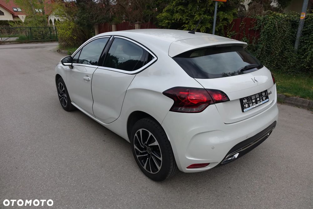 DS Automobiles DS 4 - 8
