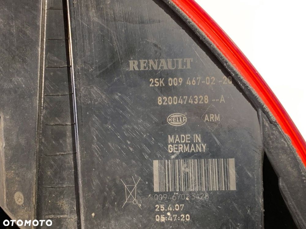 LAMPA PRAWY TYŁ  RENAULT SCÉNIC II (JM0/1_) 2003 - 2010 2.0 (JM05, JM0U, JM1N, JM1U, JM2V) 99 kW - 5