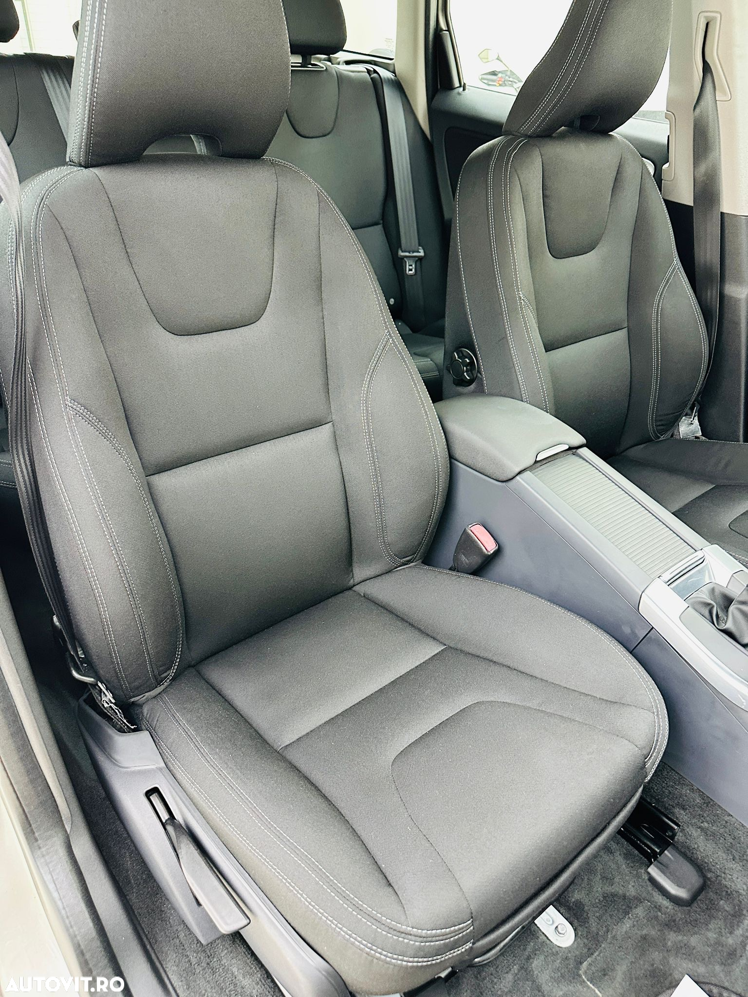 Volvo XC 60 - 22